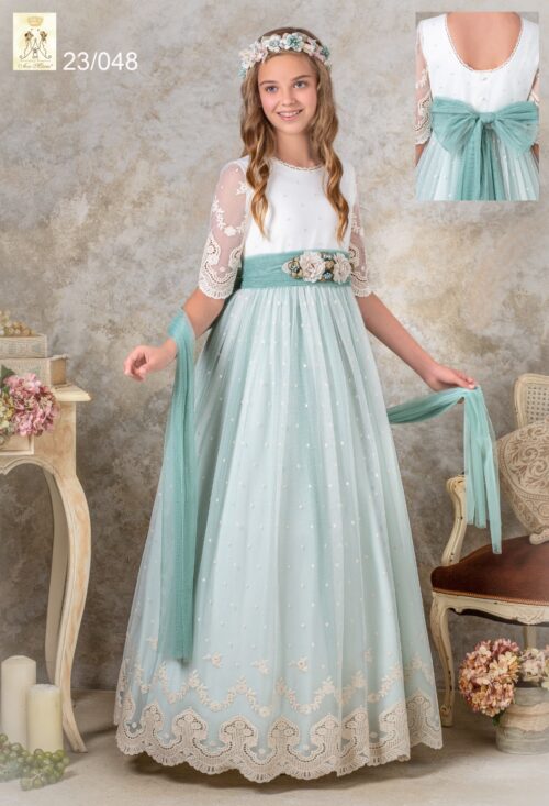 Vestido comunión verde agua.