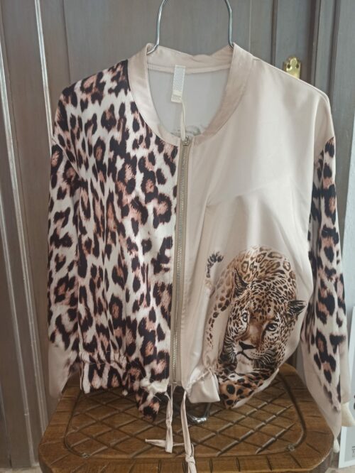 chaqueta leopardo