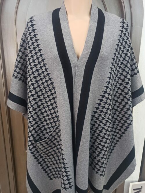 poncho abierto